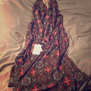 Lularoe Sarah sweater